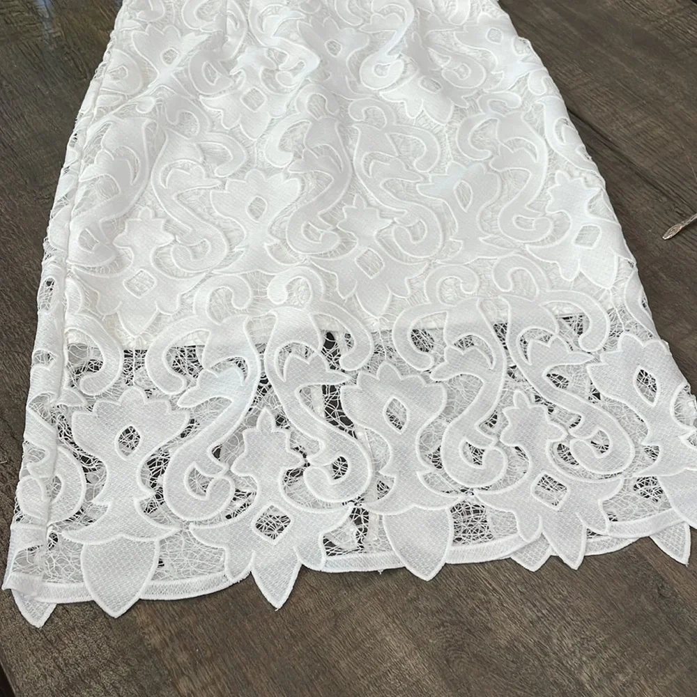 Bardot White Lace Dress - Picture 4 of 13